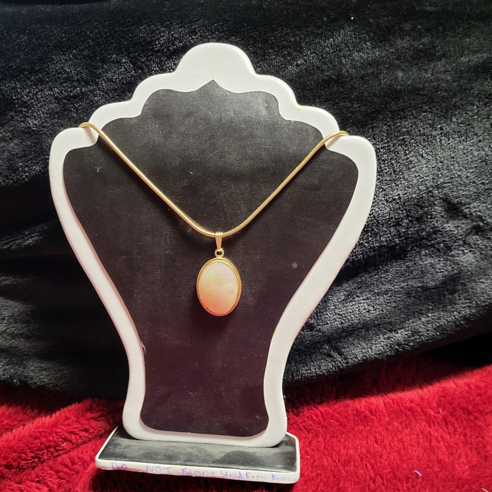 Vintage Whiting and Davis, mother of pearl necklace.
